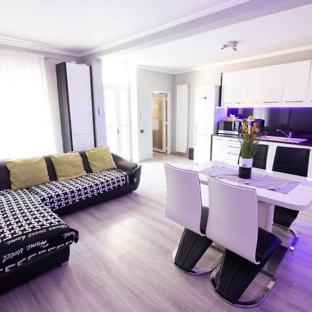 Apartament Whitehouse Arad Zewnętrze zdjęcie
