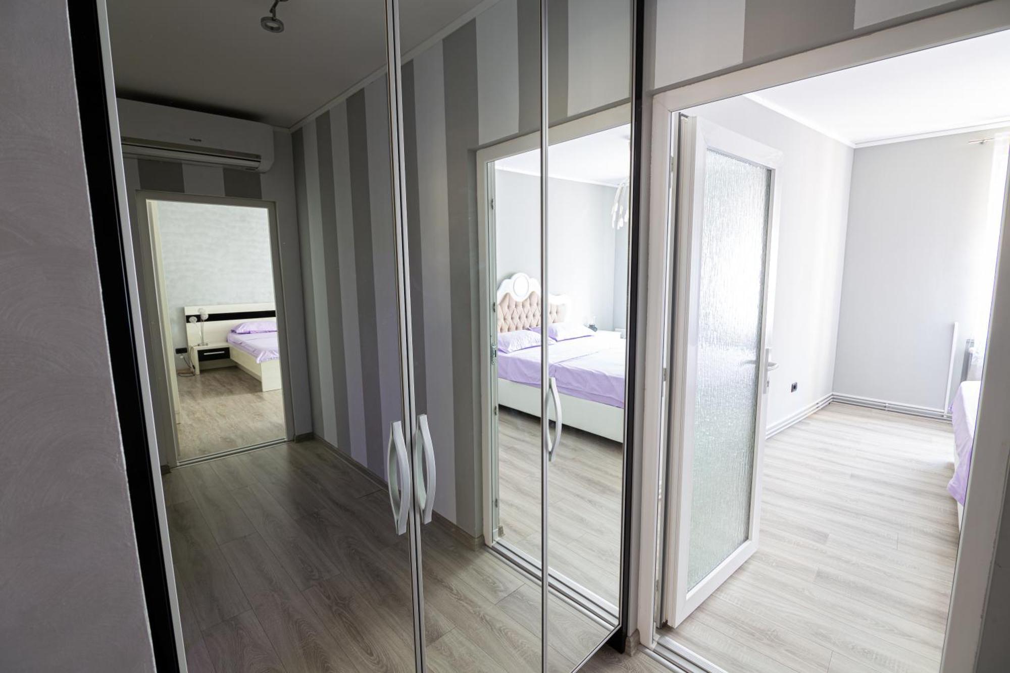 Apartament Whitehouse Arad Zewnętrze zdjęcie
